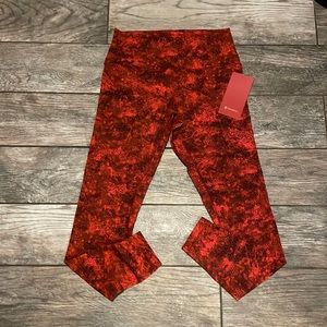 NWT Lululemon Lunar New Year Align leggings